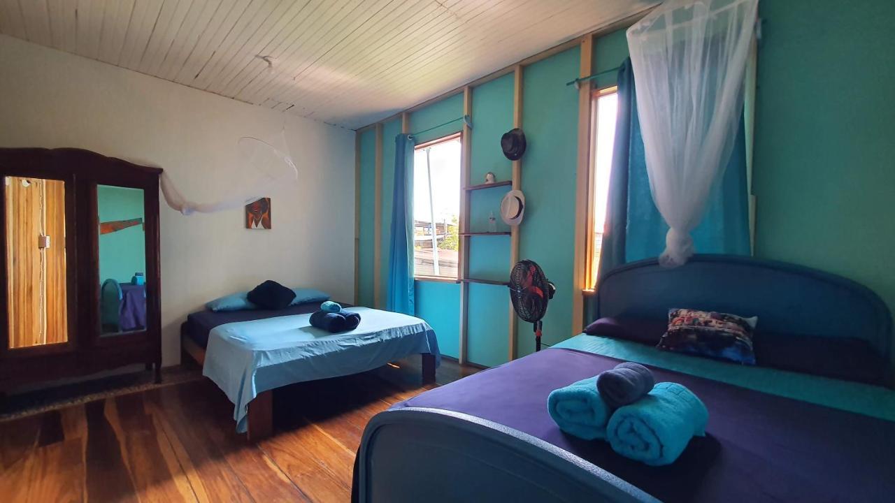 Old Bocasso Vandrerhjem Bocas del Toro Eksteriør bilde